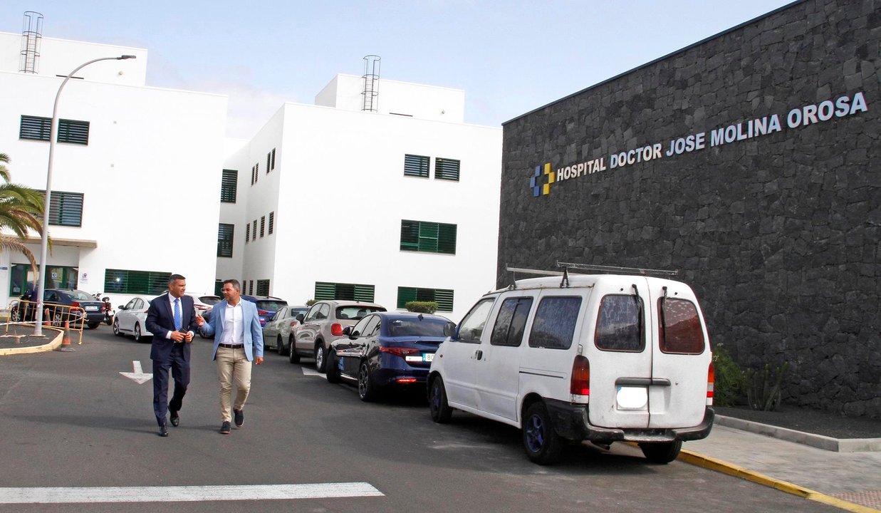 Visita del Cabildo a las instalaciones del Hospital Dr. José Molina.