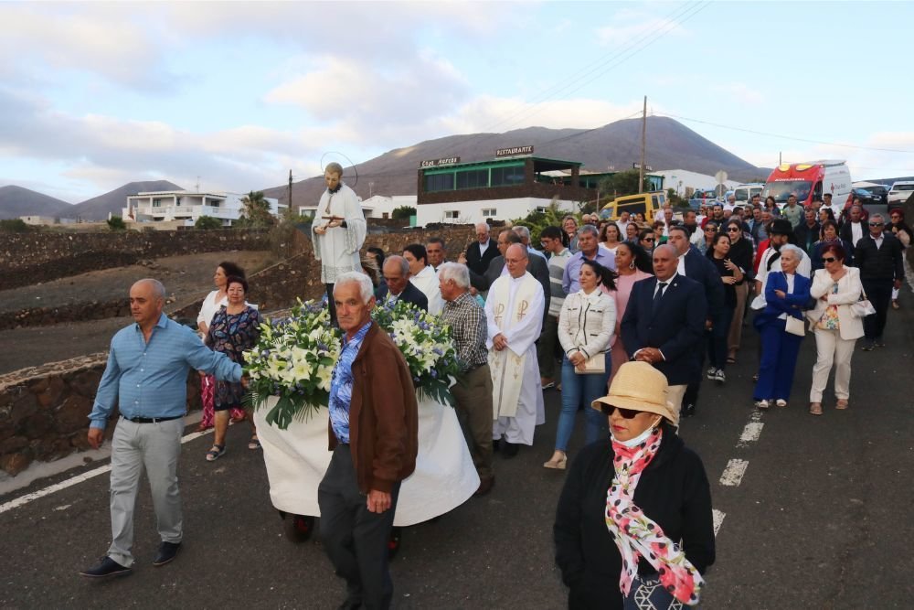 Un momento de la procesión