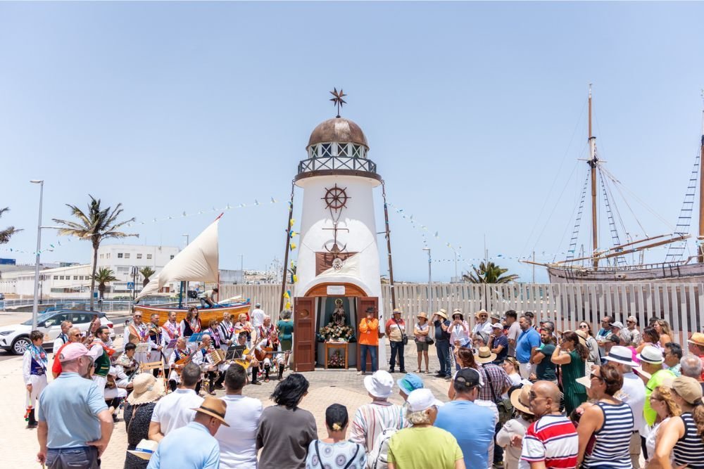 Homenaje al Cruz del Mar