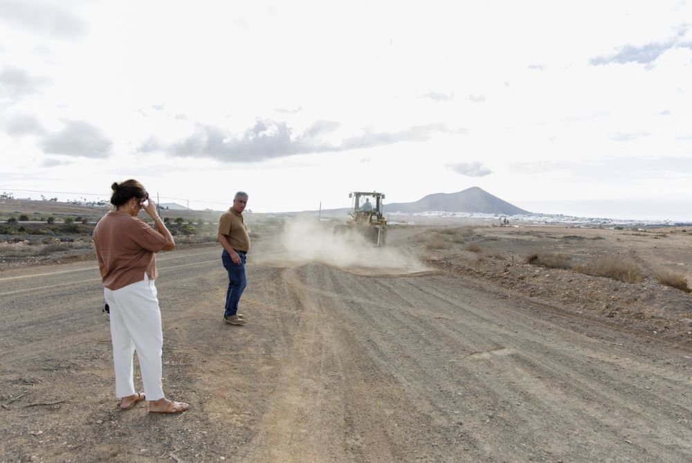 Mejora de caminos agrícolas en Teguise