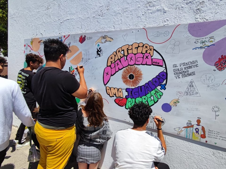 Actividad en el IES Yaiza de impulso a los primeros Presupuestos Participativos.